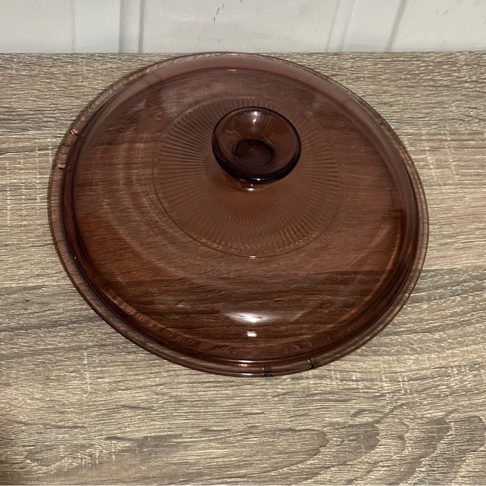Visions Pyrex replacement lid Cranberry V 2.5 C 8 1/2 inch diameter‎